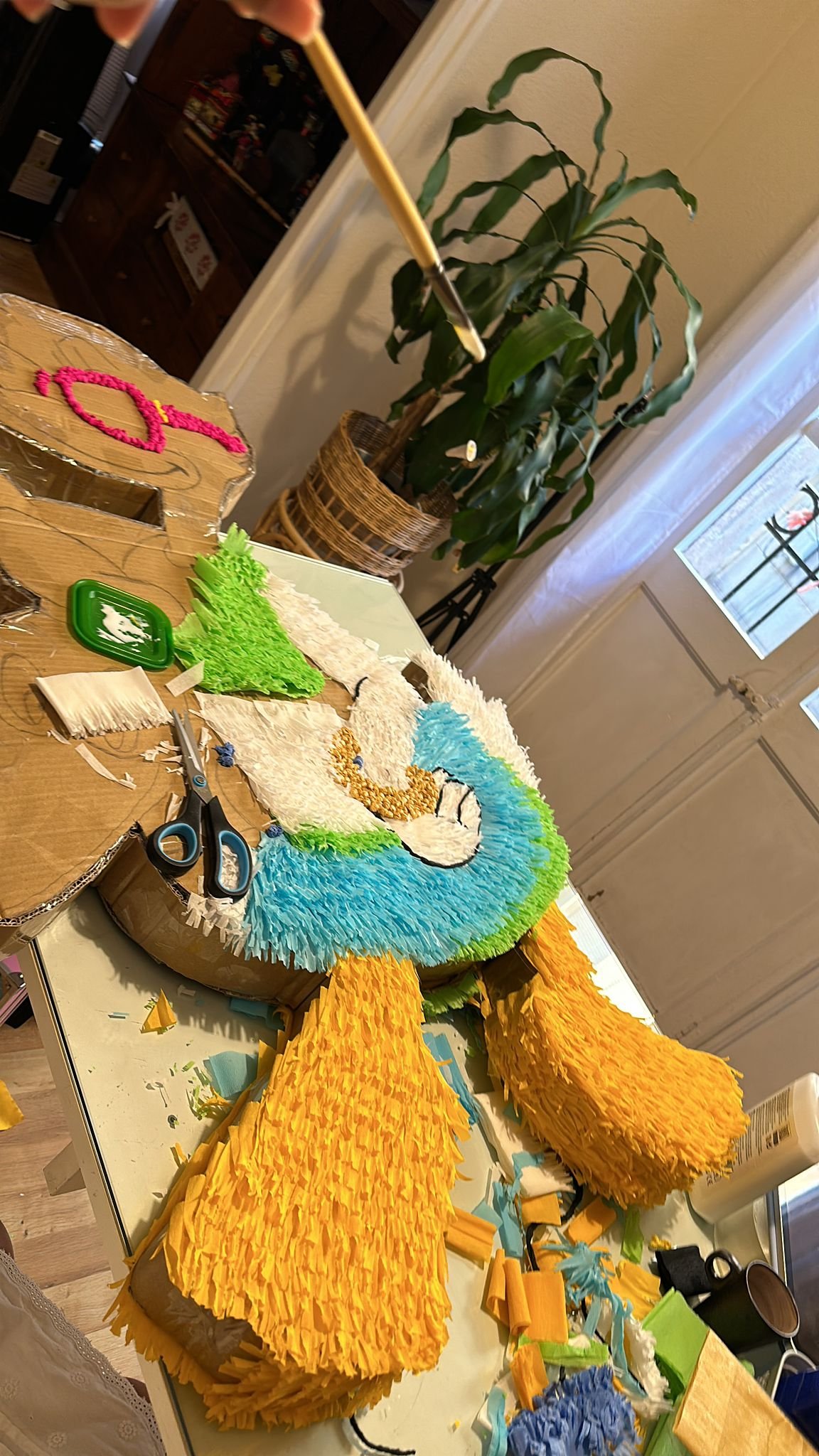 Proceso creación piñata pato donald