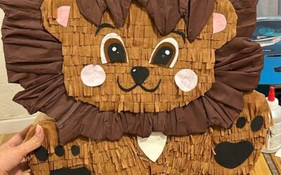 Piñata de un león